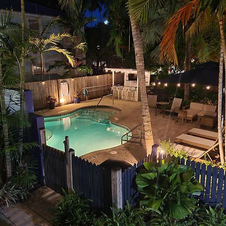 Duval Street Suite With Pool キーウェスト エクステリア 写真